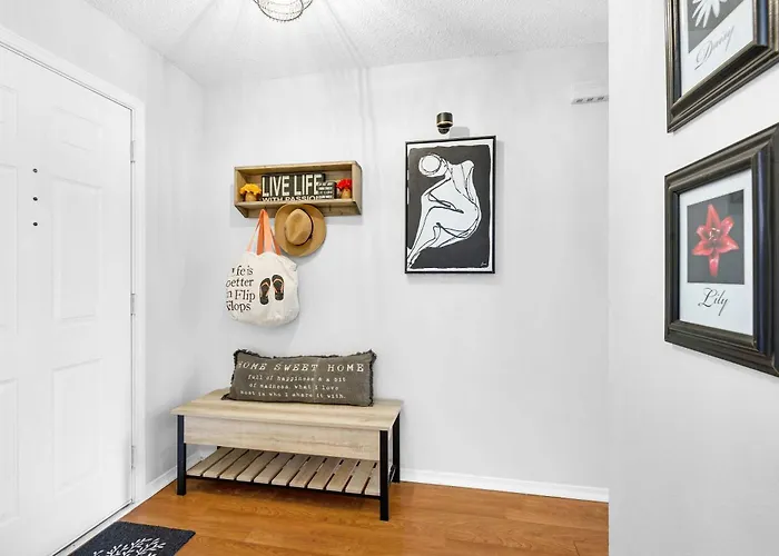 Rekendell Retreat Minutes To Beaches And Downtown Holiday home *