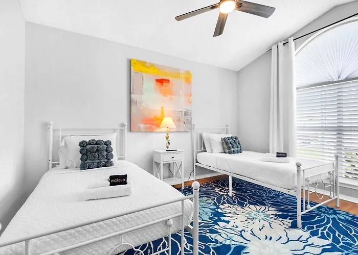 Rekendell Retreat Minutes To Beaches And Downtown *